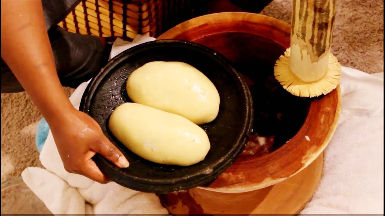 How To Make Fresh Pounded Ghana Fufu In Abroadobaapa Kitchen Youtube 