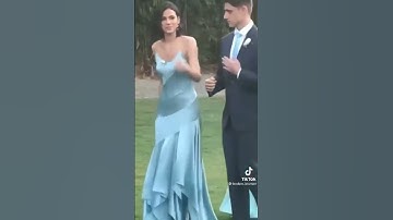 Thumbnail of NEYMAR JR. OLHANDO PARA EX NO CASAMENTO. BRUNA MARQUEZINE
