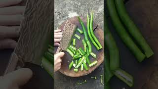 Green Chilli Cutting Skills . Chinese skills . #chineseskills