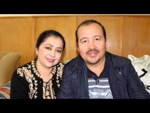 Odamlarning ayollarga erkalayotgani haqidagi videolarni tomosha qiling. Lilya Zheleva porno