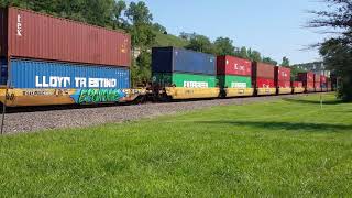 A fresh repainted UP 1995( C&NW heritage unit) repainted AC44, K5LLA and BNSF all on 1 stack train!