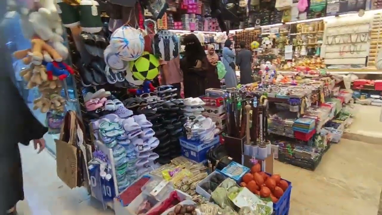 Kabe'de Umre Hac hediye alabileceğiniz ucuz alışveriş yapabileceğiniz Kapalı Pazar Yeri