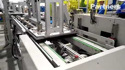 Băng tải hồi Pallet