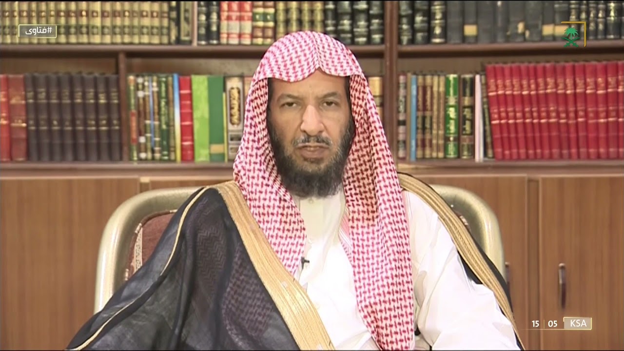 لا تختصوا ليلة الجمعة بقيام من بين الليالي ولا تخصوا يوم الجمعة بصيام من بين الأيام