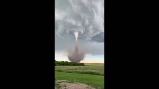 Terrifying tornado appears to move in slow motion