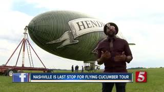 26263 Walisa aus Auto WTVF Flying Cucumber Blimp Lands In Smyrna