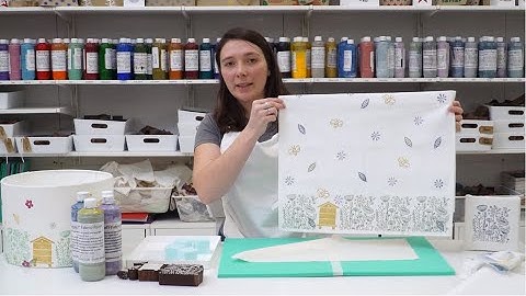 Block Printing Tea Towels with Tess Grace from The Arty Crafty Place (Taster Video)