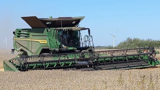 : Weizenernte 2xJohn deere X9 1100,Fendt 936-ulw4000,933-Big body900,MAN,John deere 6r-Big body900
