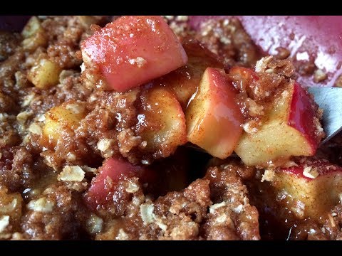Video: How To Quickly Cook A Fruit Dessert In The Microwave