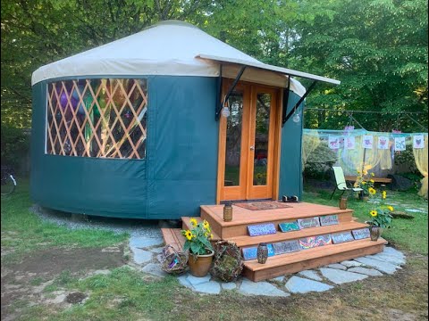 21' Rainier Yurt Build in 8 minutes
