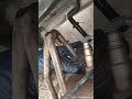 Batallando con unos hules de Escape de una Cummins superduros