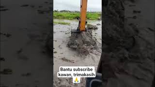 OMG!! EXCAVATOR SANY!!KERJA DI RAWA BIKIN SAWAH!! #hiburan #excavator #fb #tiktok #vidioshort #fyp
