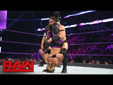 Lince Dorado vs. Neville: Raw, Jan. 9, 2017