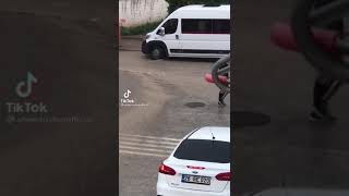 Şarki Uyumu Sizce Hoz Olmadimi Kaderde Gülecekmiş Ne Zaman