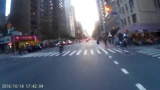 Man crosses 2nd avenue in NYC without looking