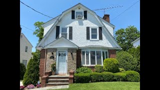 29 Ridge Dr, Manhasset, NY 11030