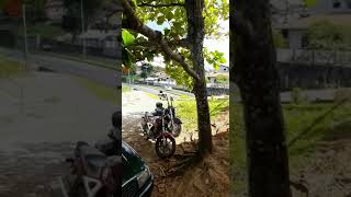 VÍDEO – Carro é flagrado transitando na contramão da Via Expressa