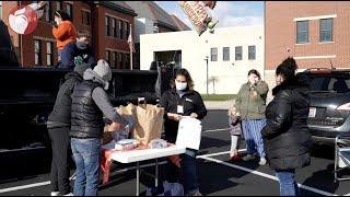 Southwood ES Holds Turkey Giveaway Event