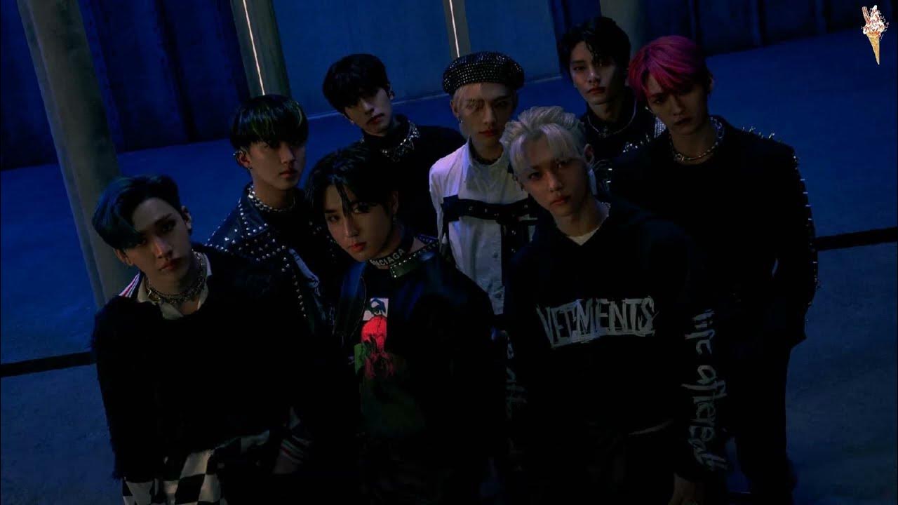 Песню stray kids man. Freeze Stray Kids альбом. Stray Kids Freeze клип. Stray Kids Freeze.