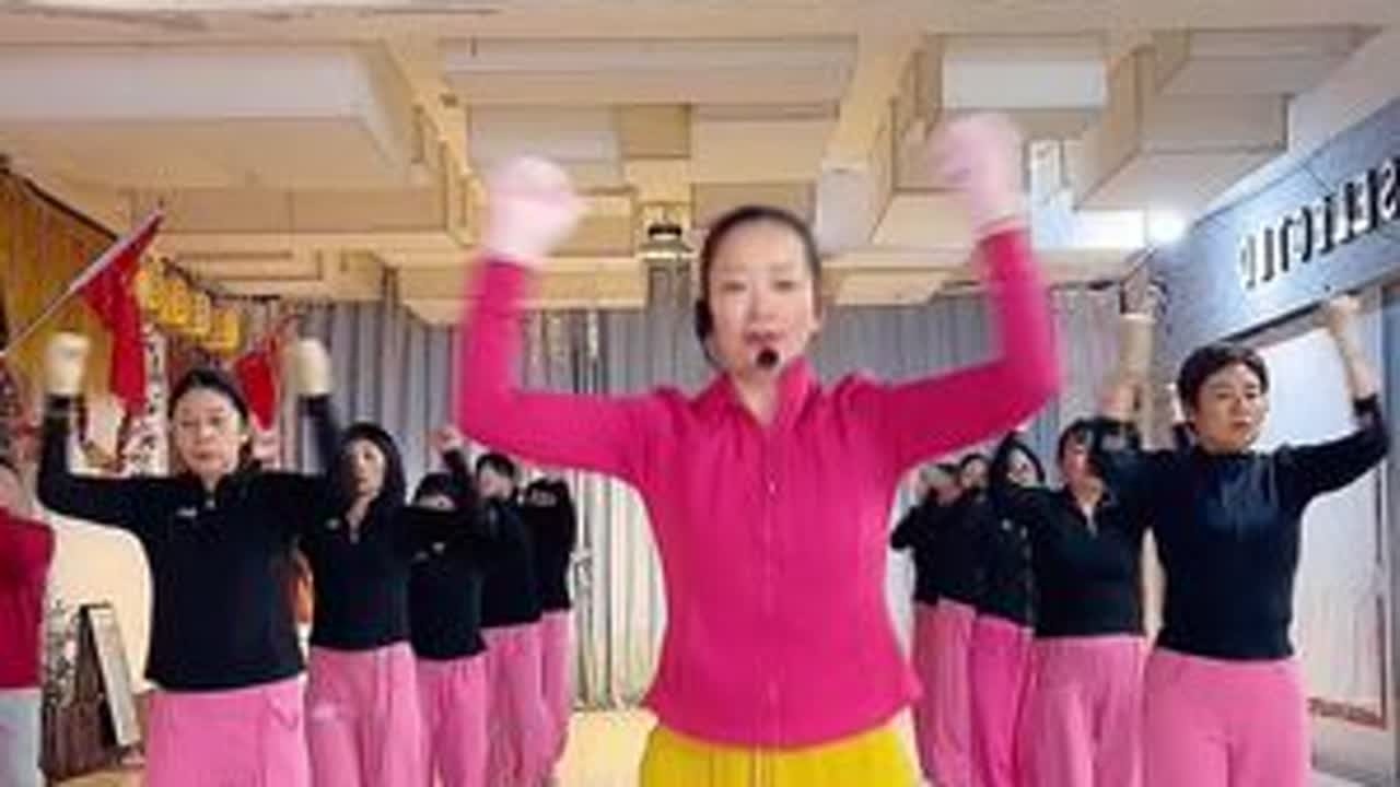 《笑纳》塑形操完整版！适合久坐低头族锻炼全身！#正能量有氧健身操 #健身操简单易学 #健身操简单易学适合初学者 #有氧健身操舞