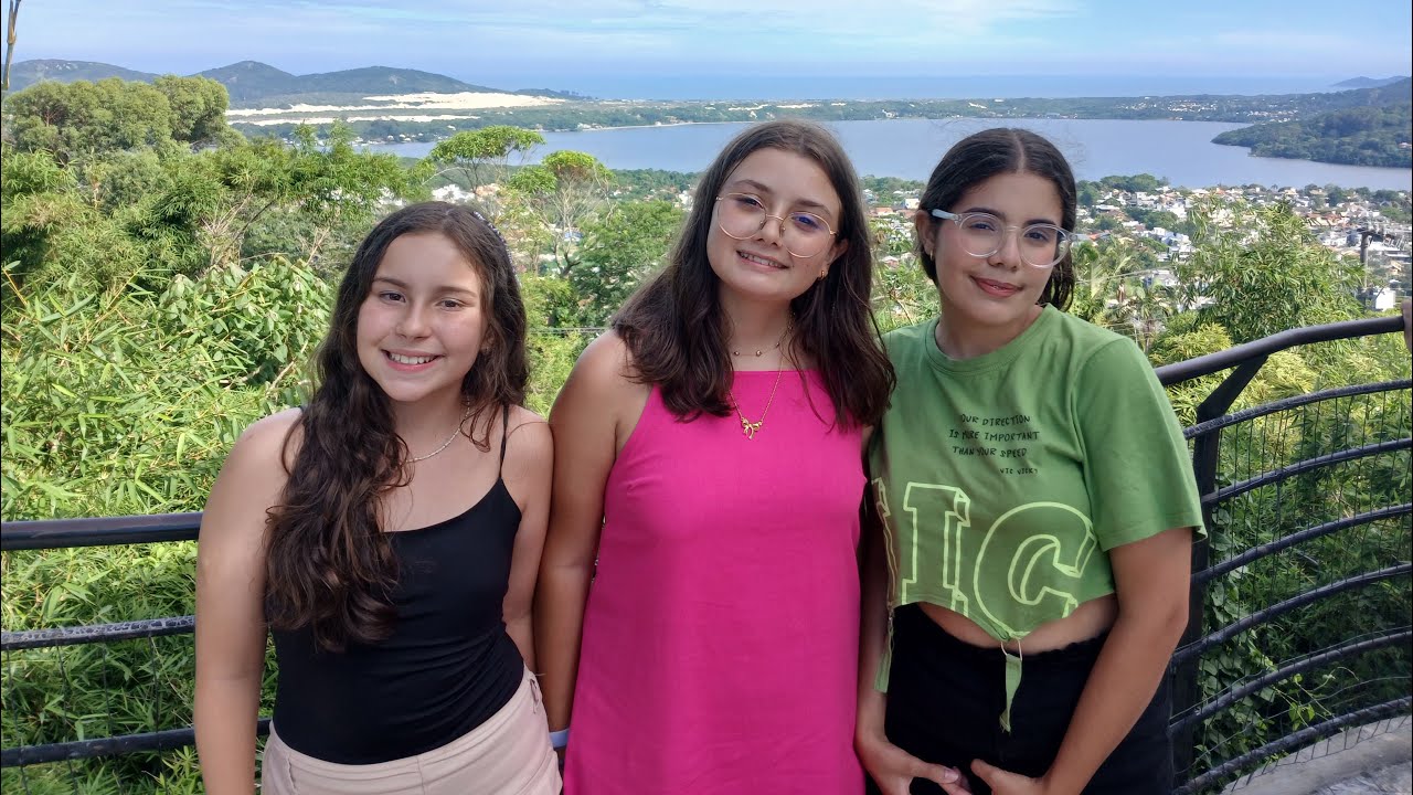 Passeando com minhas amigas 