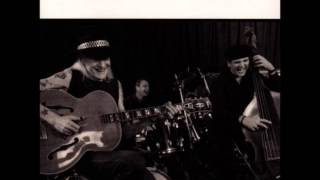 JOHNNY WINTER (Beaumont, Texas) - You Must Have A Twin
