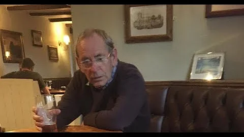 Paedo weatherman Fred Talbot breaks cover to drink...