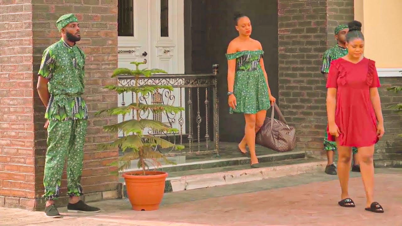 La reine méchante m'a jeté hors du palais sans savoir que je reviendrais en tant que princesse