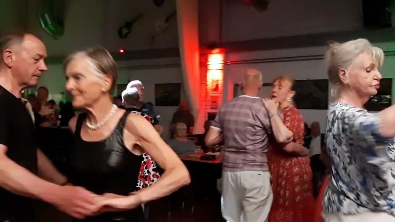 THE  INDEPS t Trefpunt Eindhoven ( Honky Tonk Women ) 6 Juni 2022