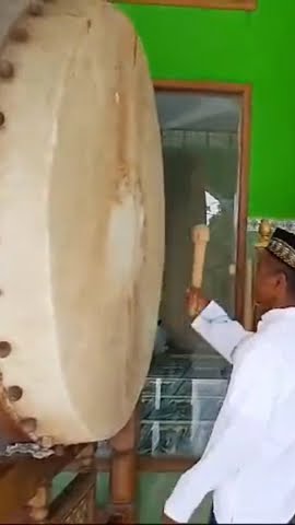 Bedug besar..dung dung dung..suara dr Masjid Darul Muttaqin Plosoharjo,Purwodadi Grobogan,Barakallah