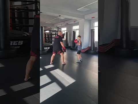 👊 Готвим следващото поколение шампиони. 🥊👍 #ЕлаВКлуба #СтаниЕдинОтНас