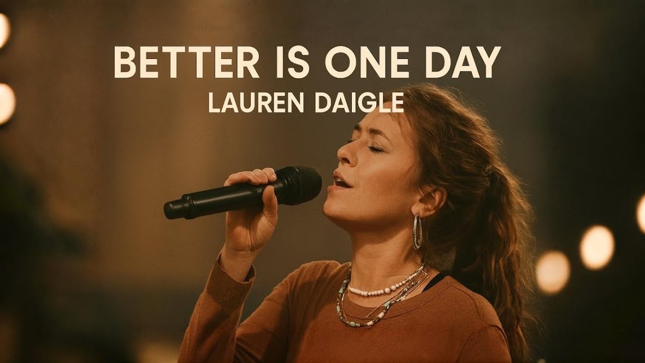 LAUREN DAIGLE