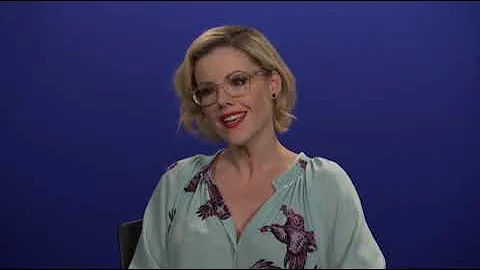Kathleen Robertson's Racy Role on 'Boss'
