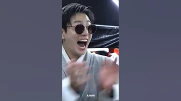 Jungkook And SUGA S Reaction When They Saw Taechwita 