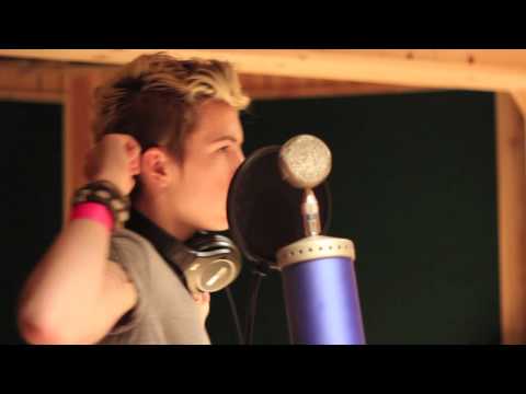 EXCLUSIVE! Dylan Hyde Interview + 'Gone' First Listen!