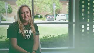 Chloe DeYoung '23