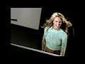 Britney Spears - Patrick Demarchelier 2000 Photoshoot (Behind the Scenes)