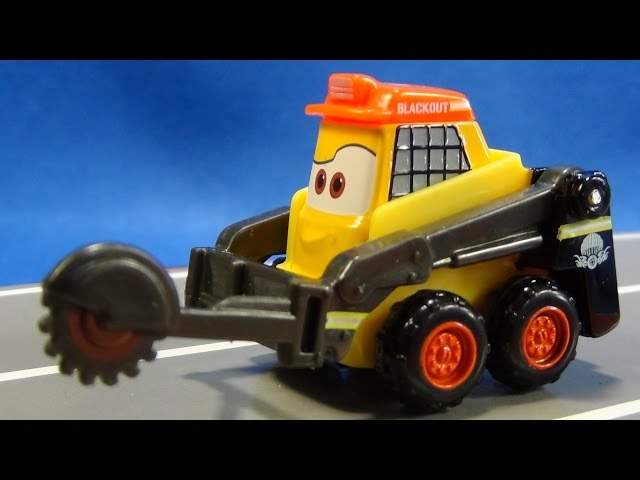 トミカ プレーンズ P-20 ブラックアウト (スタンダードタイプ) - YouTube