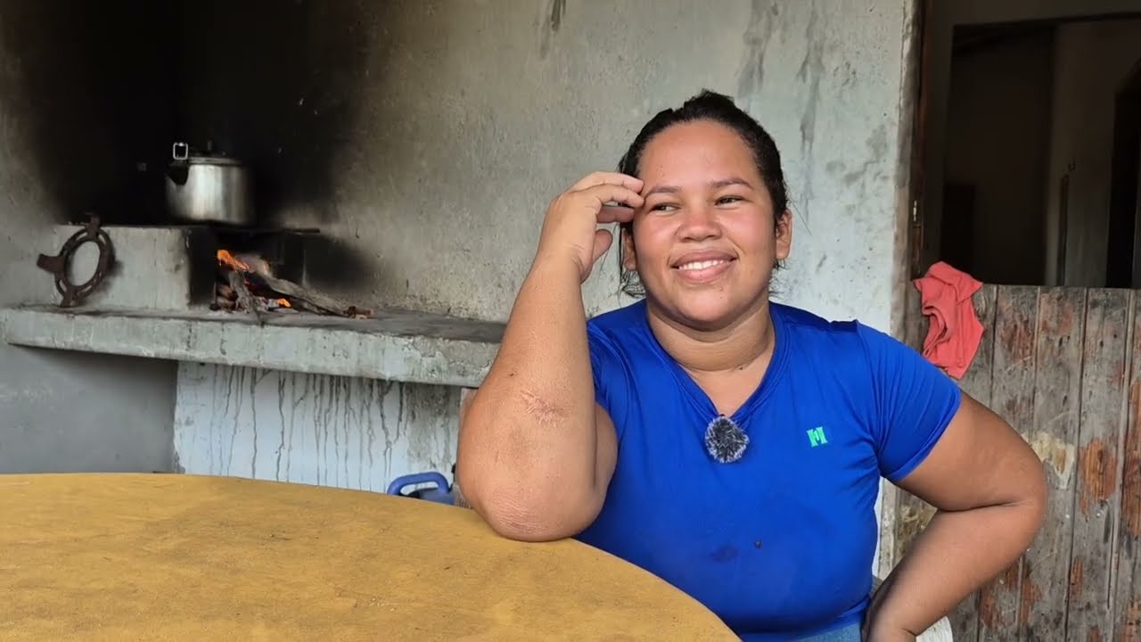 SAMARA MOSTRA SEU QUINTAL E AS CRIANÇAS QUE NÃO SE AQUIETAM DURANTE A GRAVAÇÃO 😂☝🏻
