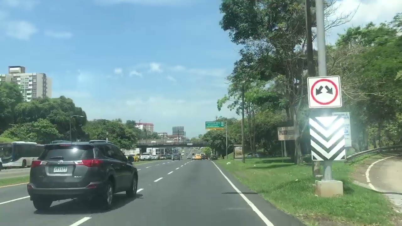 Driving through Panama City (May 23rd, 2025)