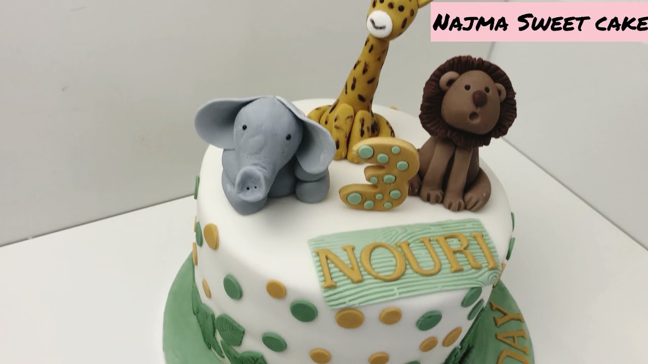 Jungle Cake Jungle Safari Cake |  Animal Birthday Cake