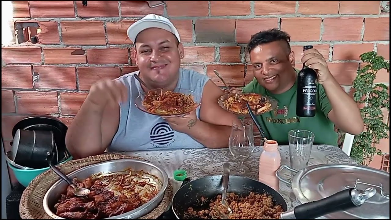 COMIDA DA VOVÓ/ FRANGO ASSADO, FEIJÃO TROPEIRO,VINHO 🍷 E MACARRÃO 