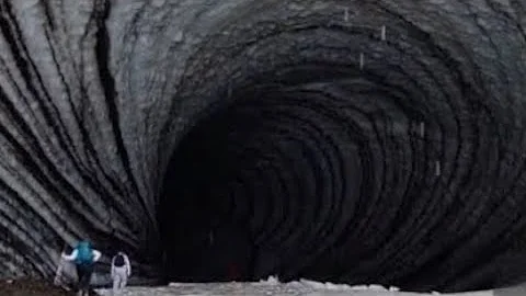 Mystery Cave Collapses ⛰️💥, Double Solar Storm Watch 🌞⚡ | S0 News Jan. 31, 2025