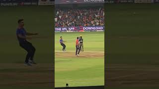 Fan entered in ground to touch Kohli&#39;s feet #cricket #ipl #viratkohli