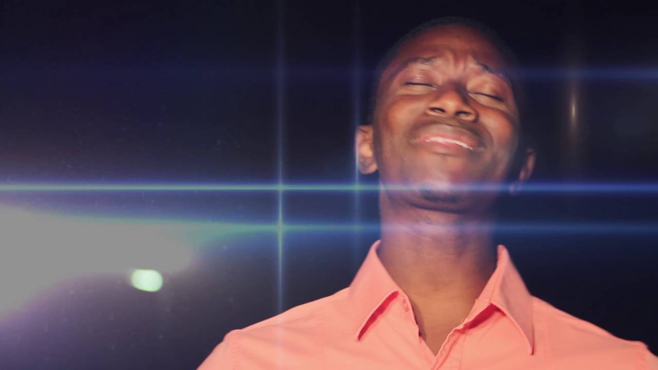 Moritz //Ae tama ta ha official Music videoby 2by2videos