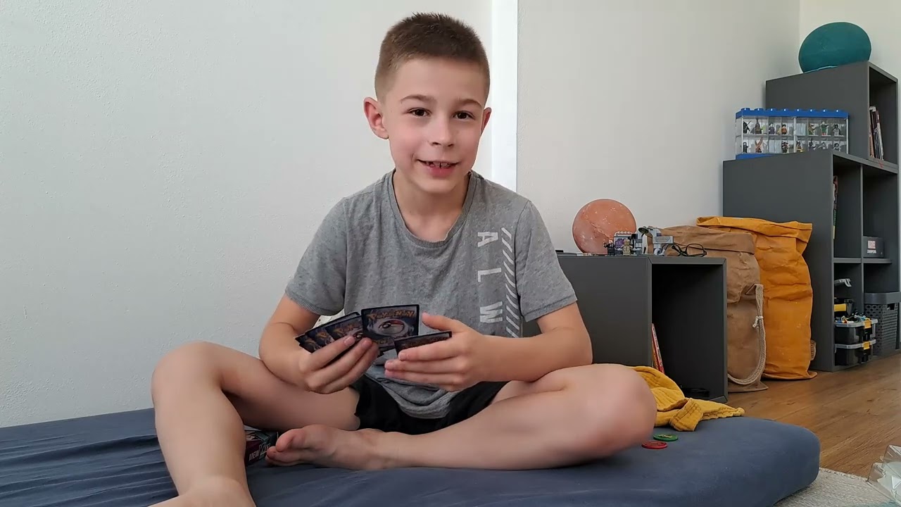 Archiv 2023: Pokémon Unboxing - Mew Vmax League Battle Box 