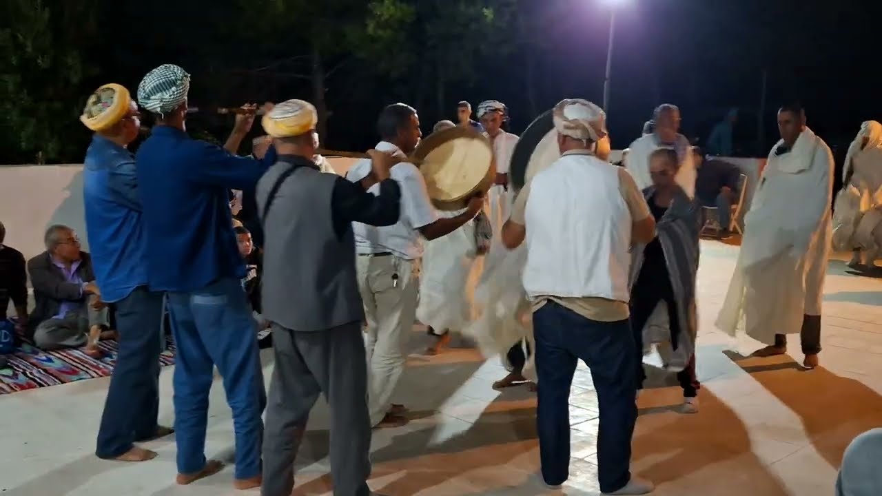 مازلنا مع سهرات لخليفة موسى