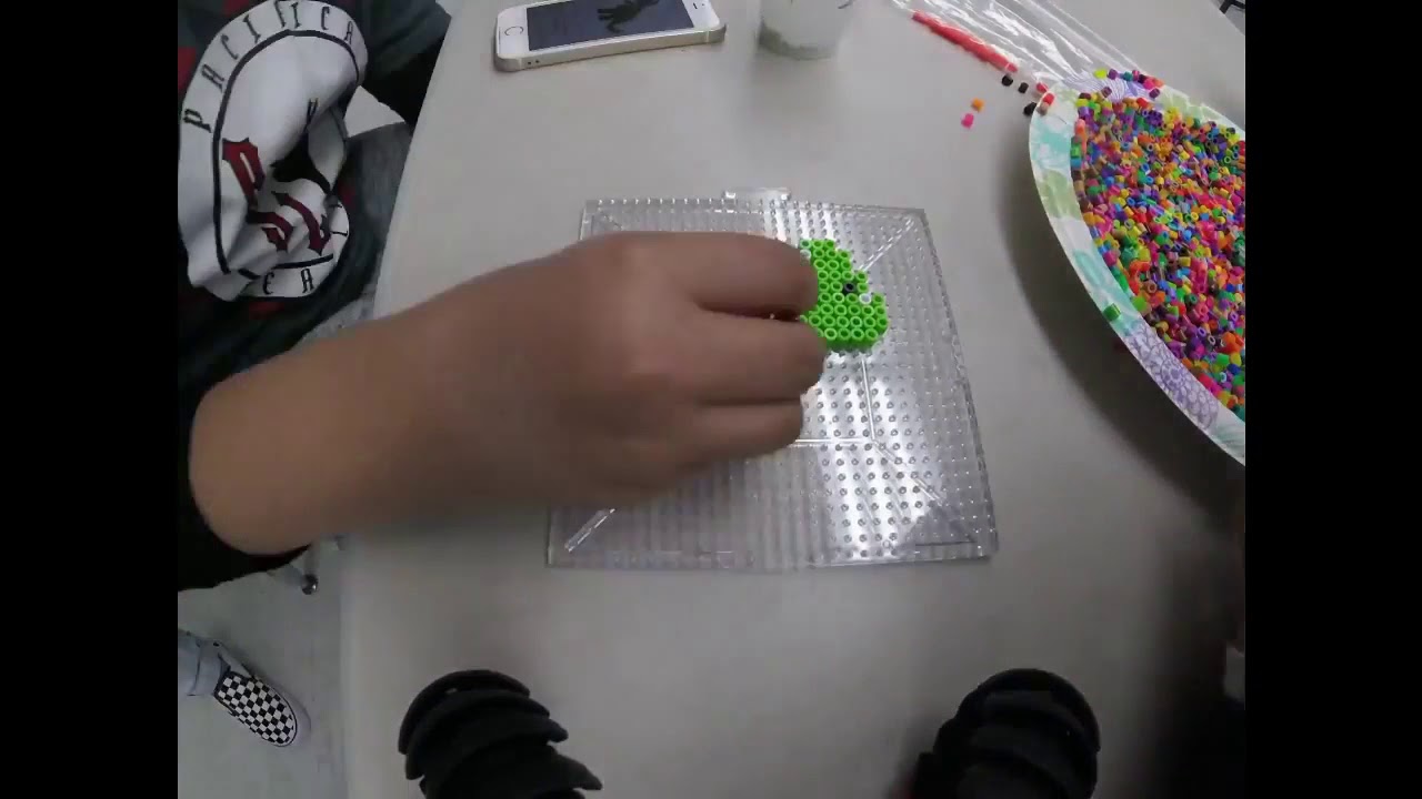 Time lapse fuse beads dinosaur - YouTube
