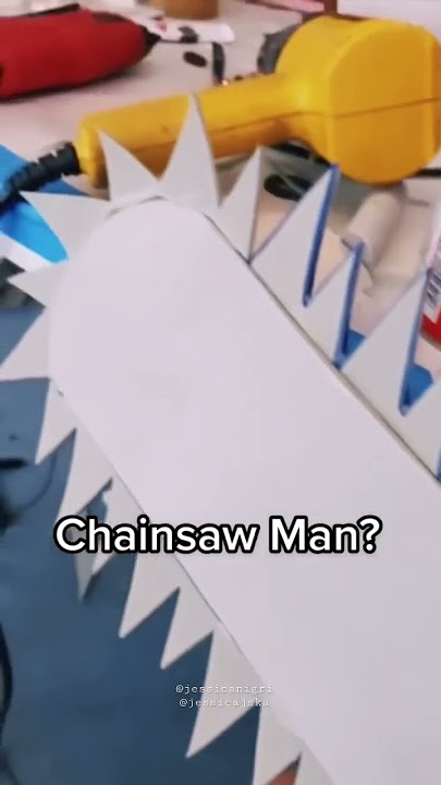 Chainsawman but with boobs …
