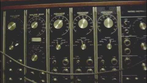 Moog modular system 55 sequencing demo